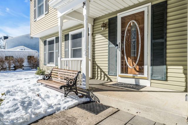 17 Providence Lane, Howell, NJ 07731