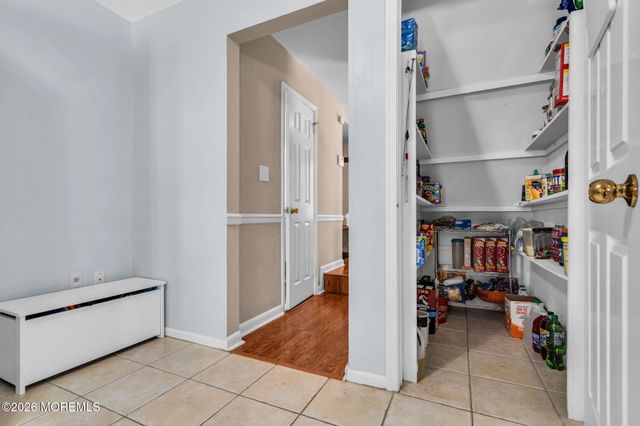 17 Providence Lane, Howell, NJ 07731