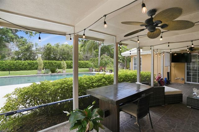 2150 WRENS WAY, Clearwater, FL 33764