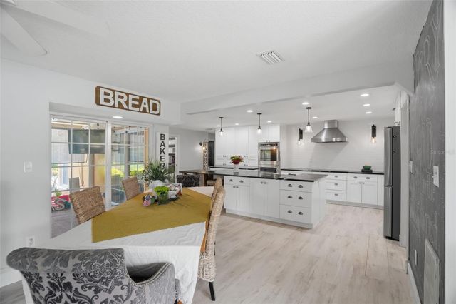 2150 WRENS WAY, Clearwater, FL 33764