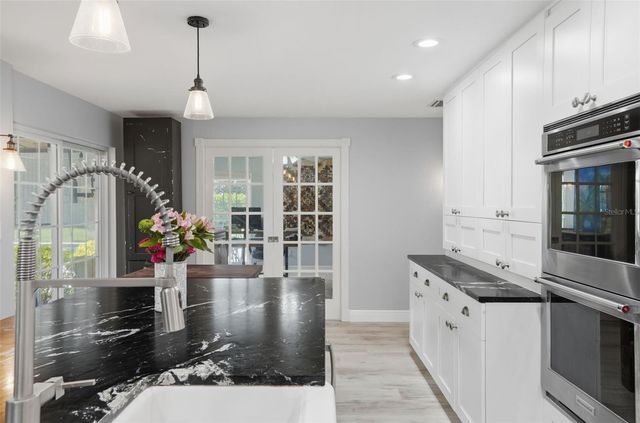 2150 WRENS WAY, Clearwater, FL 33764