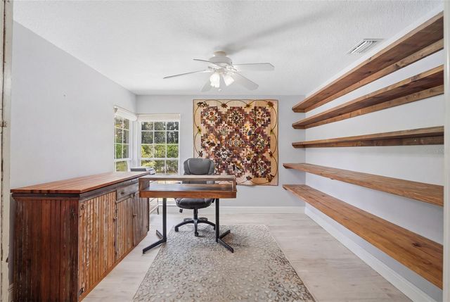 2150 WRENS WAY, Clearwater, FL 33764