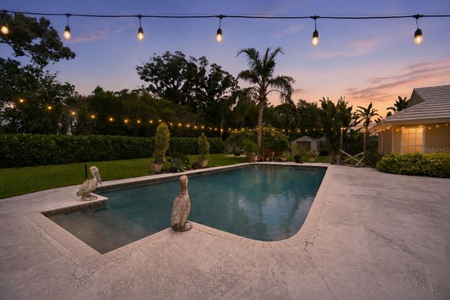 2150 WRENS WAY, Clearwater, FL 33764