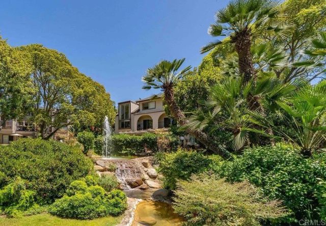 4016 Layang Layang Circle C, Carlsbad, CA 92008