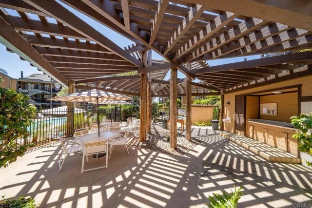 4016 Layang Layang Circle C, Carlsbad, CA 92008