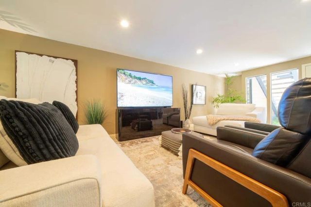 4016 Layang Layang Circle C, Carlsbad, CA 92008