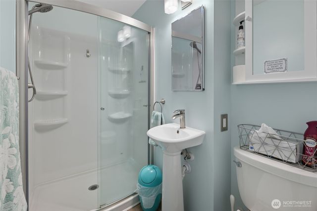 1818 E Lola Beach Lane, Oak Harbor, WA 98277