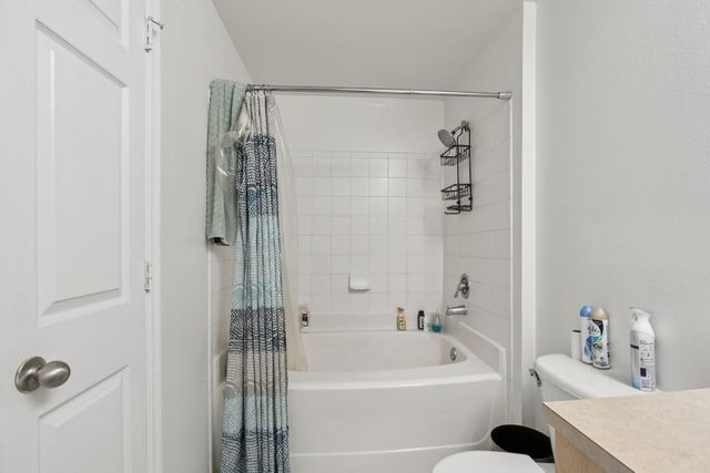 533 NE 3rd Avenue 321, Fort Lauderdale, FL 33301