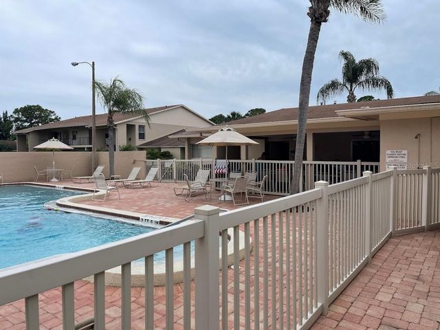 2763 WOODGATE LANE 111, Sarasota, FL 34231