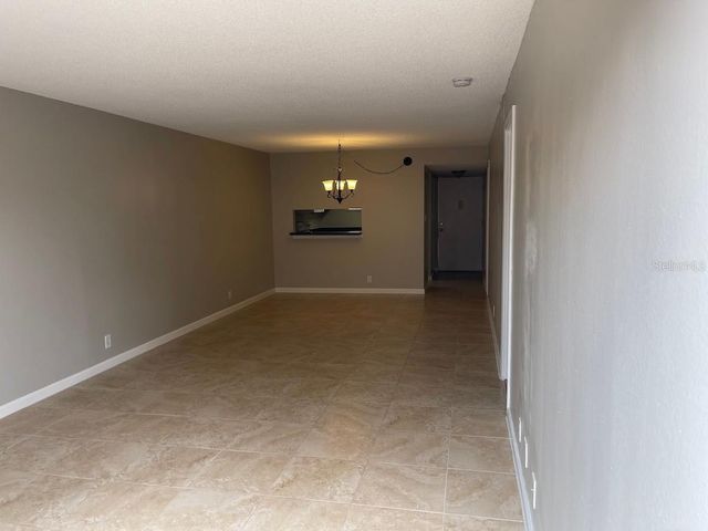 2763 WOODGATE LANE 111, Sarasota, FL 34231