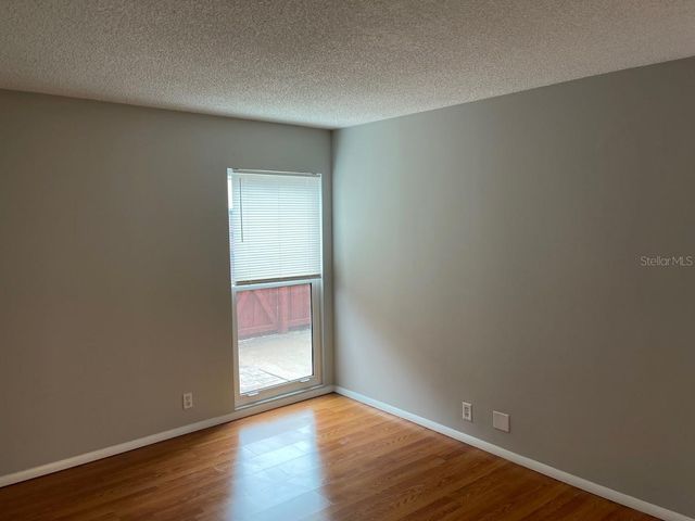 2763 WOODGATE LANE 111, Sarasota, FL 34231