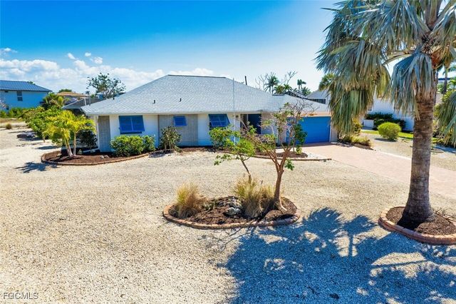 1006 Lindgren BLVD, Sanibel, FL 33957