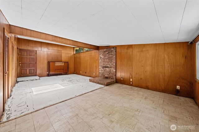 4045 149th Avenue SE, Bellevue, WA 98006