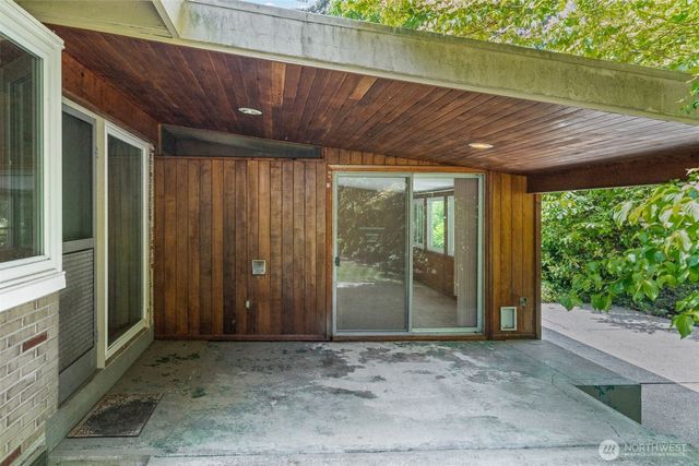 4045 149th Avenue SE, Bellevue, WA 98006