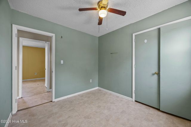 2501 Avery Street, Morehead City, NC 28557