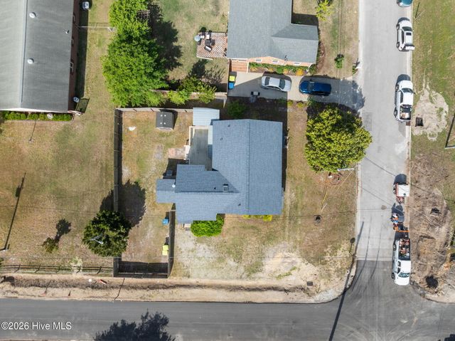 2501 Avery Street, Morehead City, NC 28557