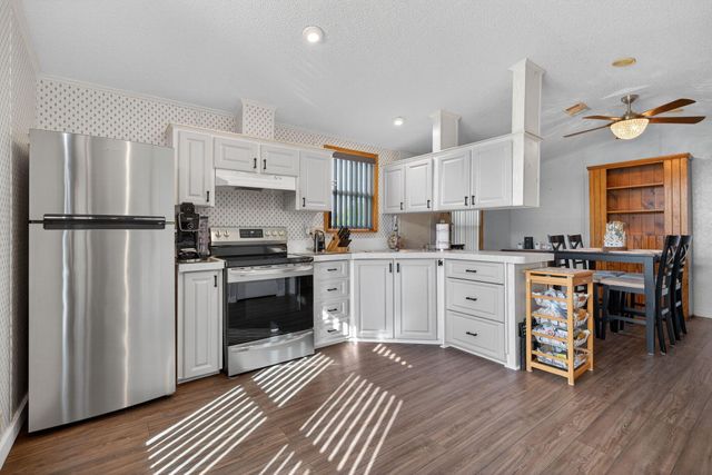 11055 SE Federal Highway 61, Hobe Sound, FL 33455