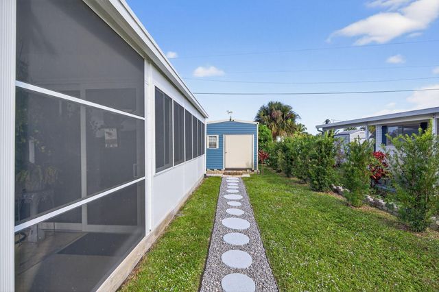 11055 SE Federal Highway 61, Hobe Sound, FL 33455