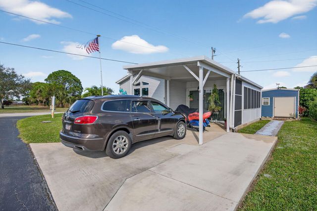 11055 SE Federal Highway 61, Hobe Sound, FL 33455