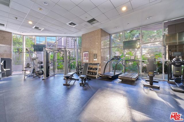 801 S Grand Avenue 2106, Los Angeles, CA 90017