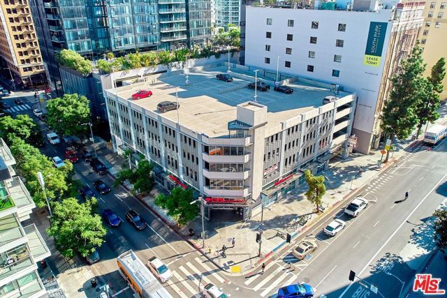 801 S Grand Avenue 2106, Los Angeles, CA 90017
