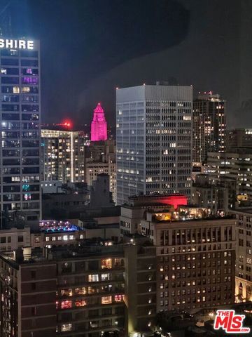 801 S Grand Avenue 2106, Los Angeles, CA 90017