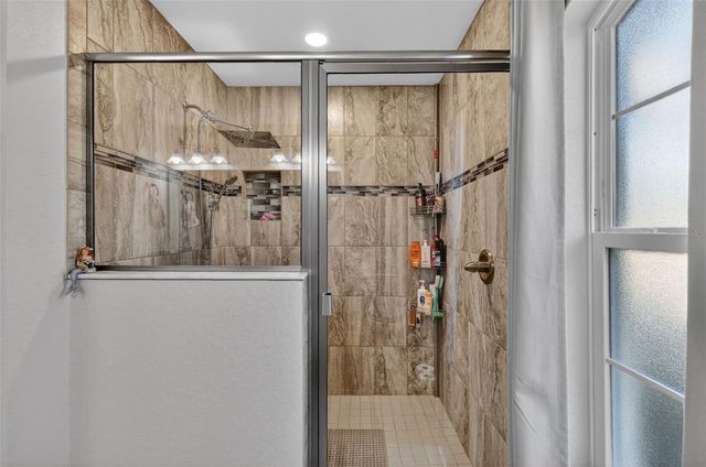 18168 SW 65TH LOOP, Dunnellon, FL 34432