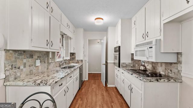 2235 Winding Way, Tucker, GA 30084