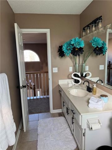 12793 S Gallery Street, Olathe, KS 66062