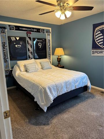 12793 S Gallery Street, Olathe, KS 66062