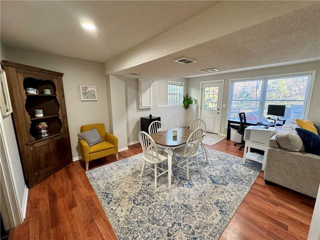 12793 S Gallery Street, Olathe, KS 66062