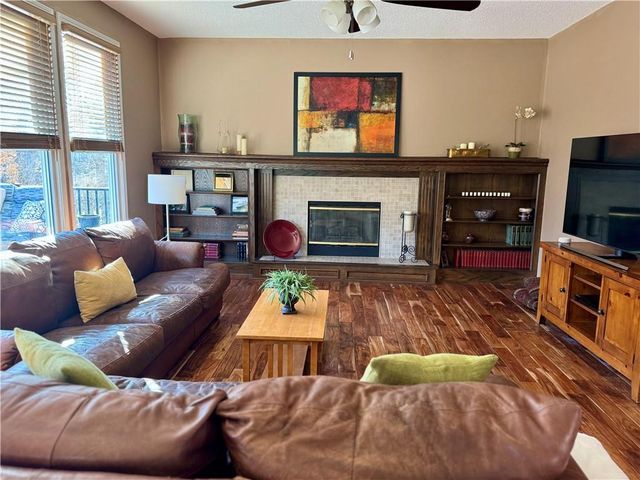 12793 S Gallery Street, Olathe, KS 66062