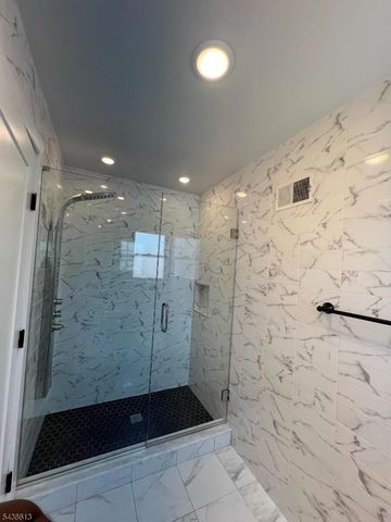 104 Poplar St 2, Jersey City, NJ 07307