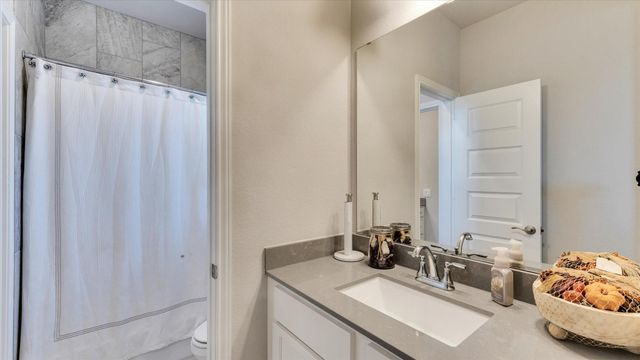 15407 Tupelo Spur Drive, Cypress, TX 77433