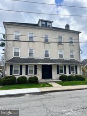 11 New St Apt 7, Newark, DE 19711