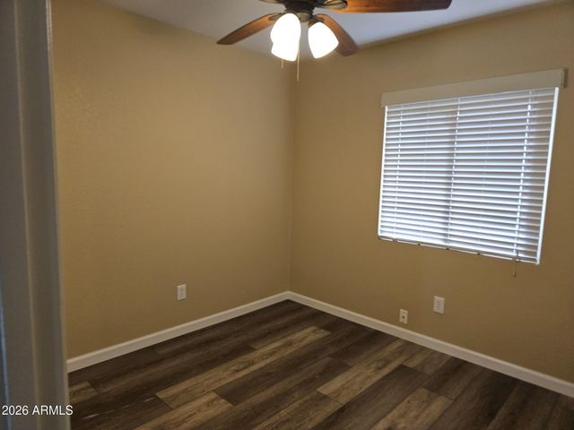 3337 W Kristal Way, Phoenix, AZ 85027