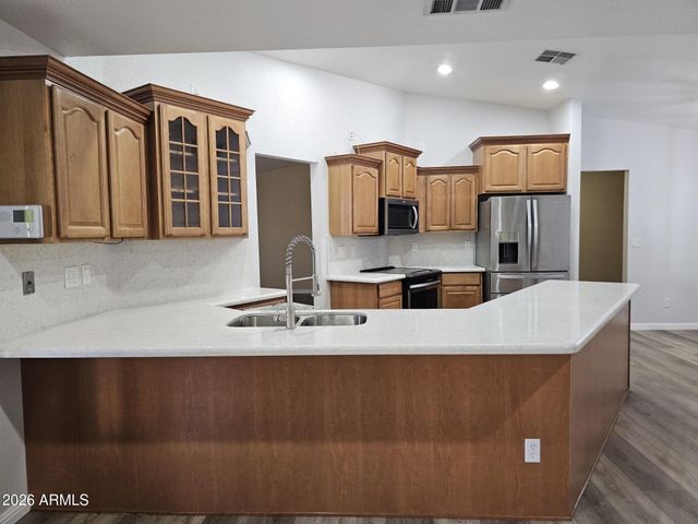 3337 W Kristal Way, Phoenix, AZ 85027