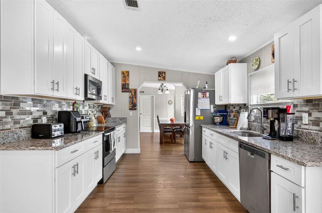 12641 IDLEWOOD DRIVE, Thonotosassa, FL 33592