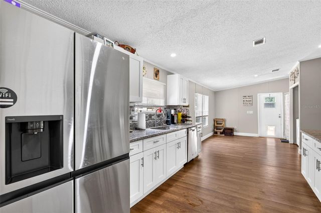 12641 IDLEWOOD DRIVE, Thonotosassa, FL 33592