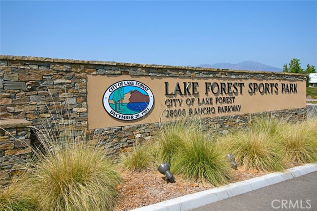 21052 Kensington Lane, Lake Forest (el Toro), CA 92630