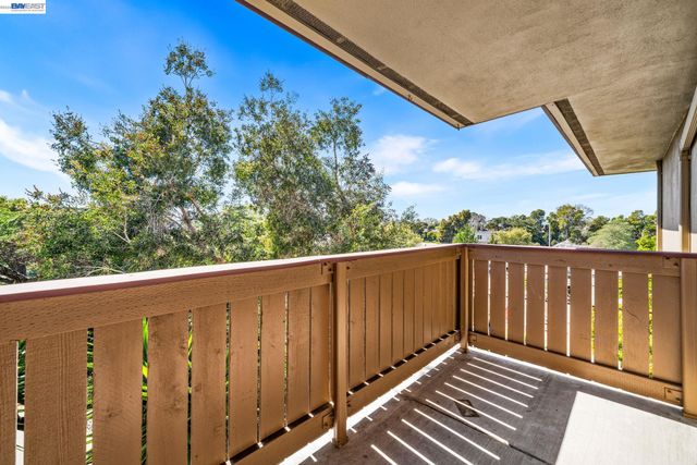 1321 Webster St D319, Alameda, CA 94501