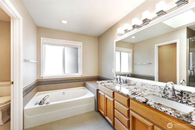 7115 NE 167th Street, Kenmore, WA 98028
