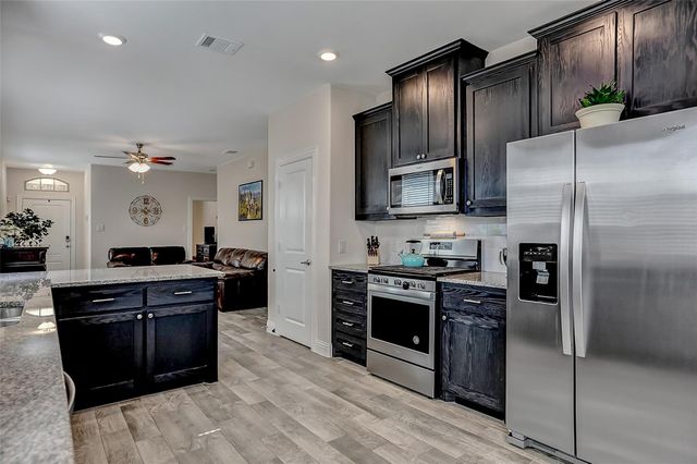 7205 Windy Meadow Drive, Little Elm, TX 75068