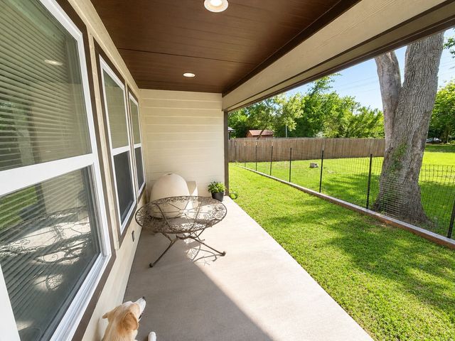 426 Oak Leaf Trail, East Tawakoni, TX 75472