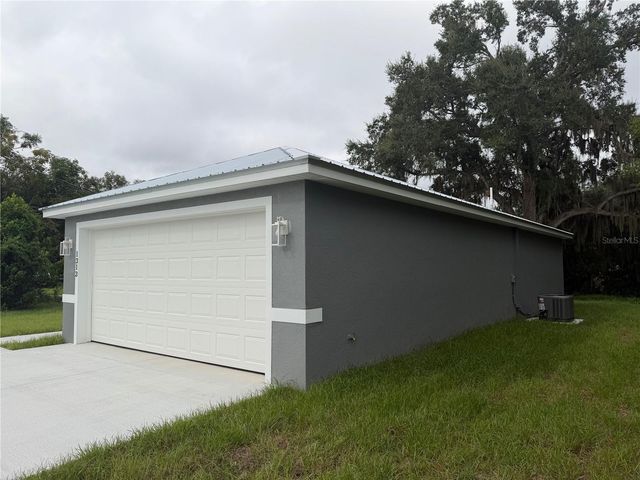1313 FAIRFAX ST NE, Winter Haven, FL 33881