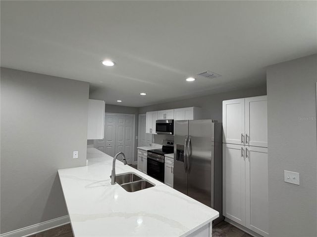 1313 FAIRFAX ST NE, Winter Haven, FL 33881