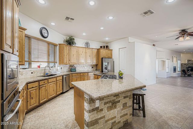 28909 N PAMELA Drive, Queen Creek, AZ 85144