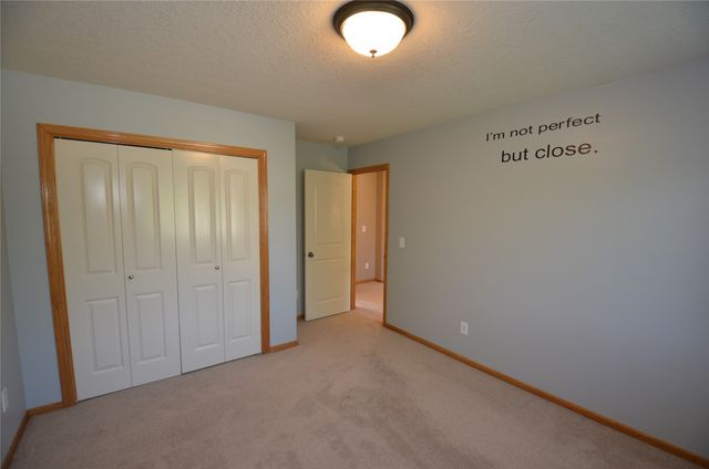 3608 Brook Run Drive, Des Moines, IA 50317