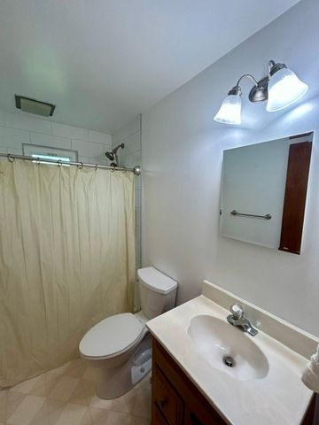 5764 Wilson Dr, Bethel Park, PA 15102