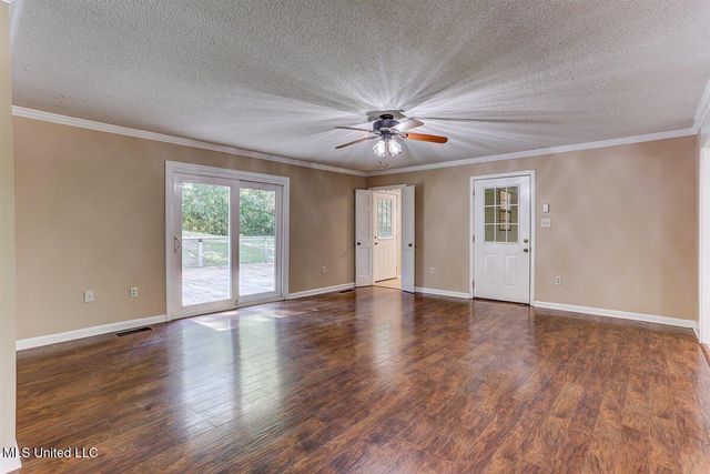 3500 Pigeon Roost Road, Byhalia, MS 38611
